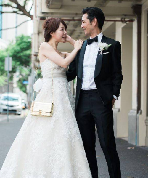 西服定做廠家，西裝訂做，婚禮西服定做